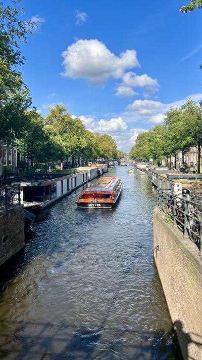 Canal tour boats
